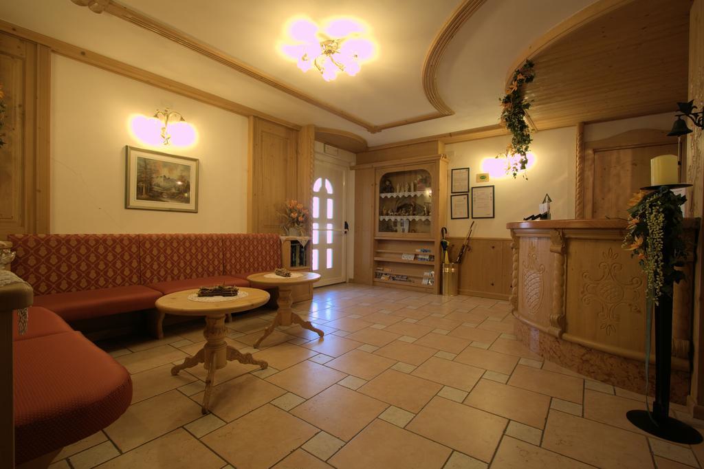 Residence Montebel Tesero Exteriér fotografie